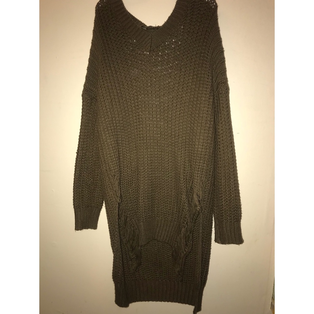 Oversized knitted sweater